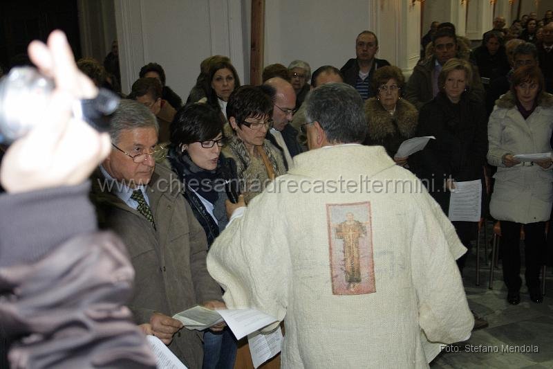 Immagine 077.jpg - 10 Gennaio 2010 - Professione perpetua all'OFS di alcuni fratelli e sorelle.